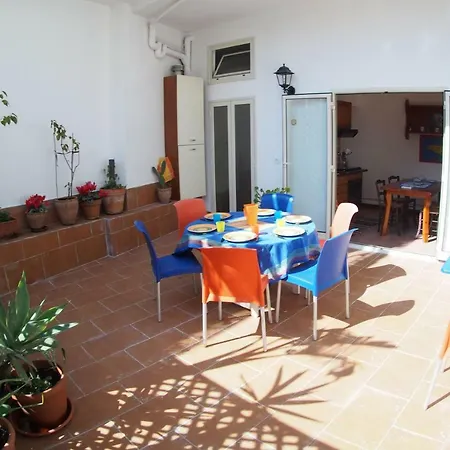 Casa Felice Nel Centro Storico, Ascensore E Terrazzo Catane
