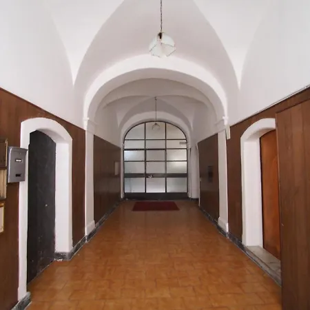 Casa Felice Nel Centro Storico, Ascensore E Terrazzo Appartement