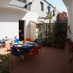 Casa Felice Nel Centro Storico, Ascensore E Terrazzo *
