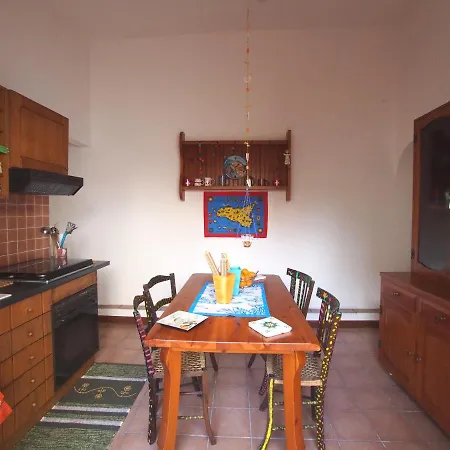 Casa Felice Nel Centro Storico, Ascensore E Terrazzo 아파트 카타니아